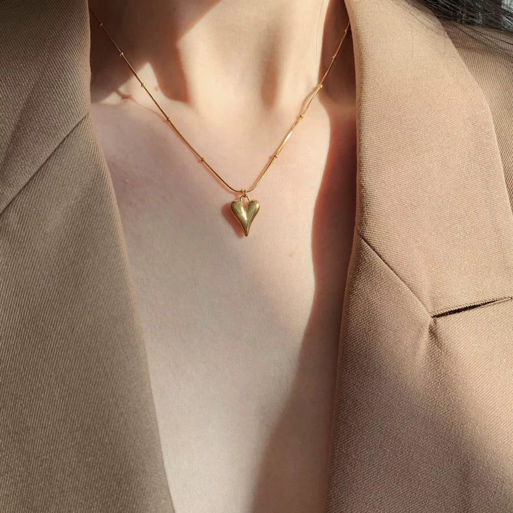 The L’amore Pendant