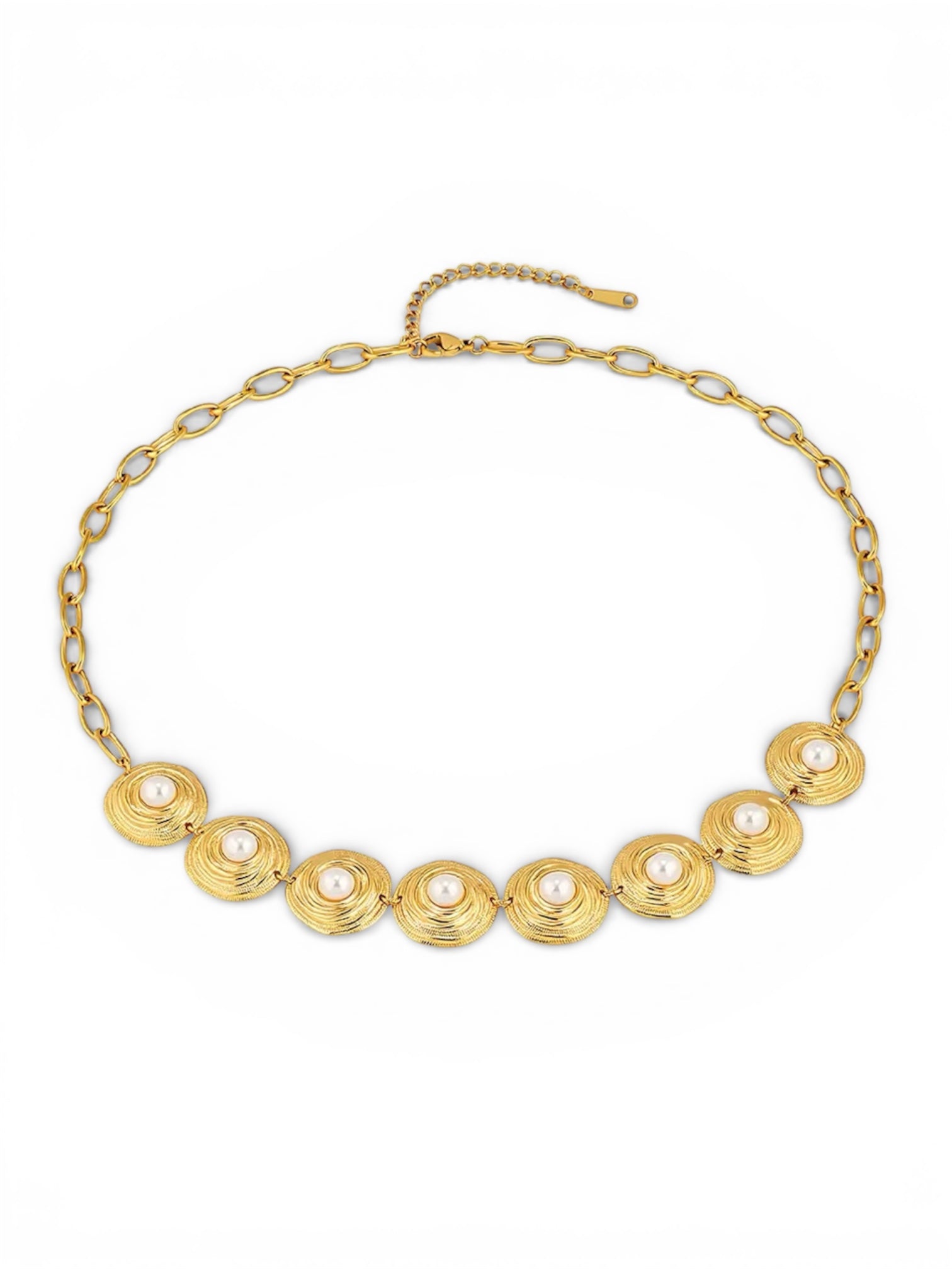 Medallion Pearl Necklace