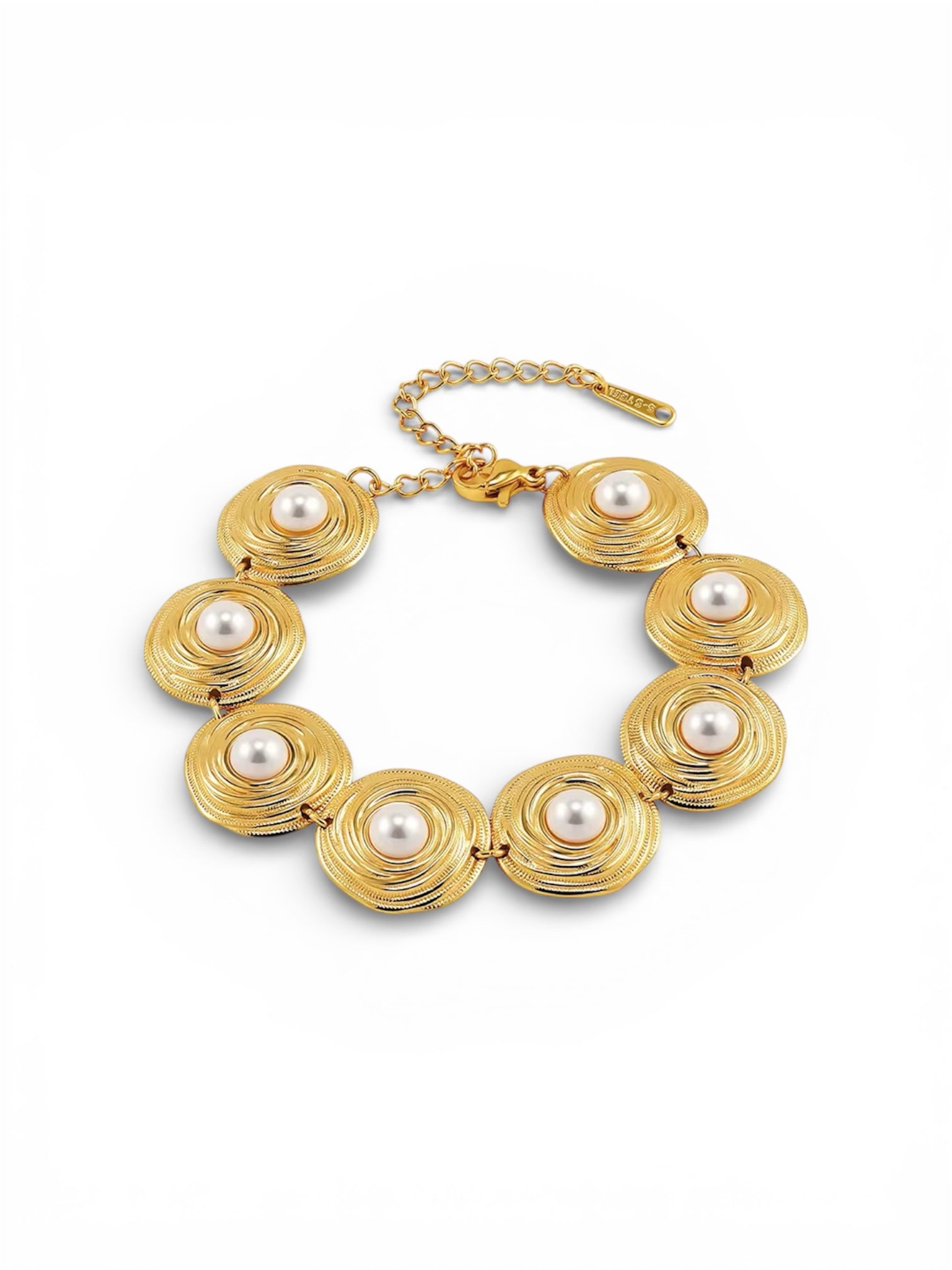 Medallion Pearl Bracelet
