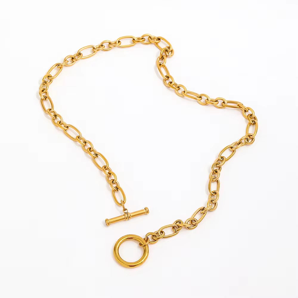 Toggle Chain Necklace