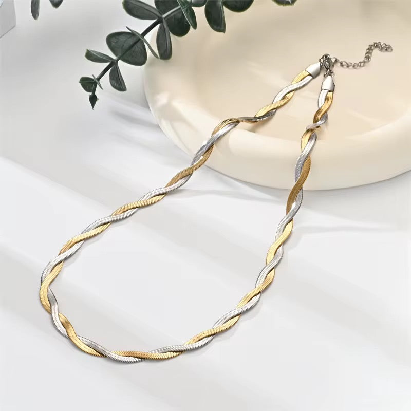 Twisted Snake Chain Necklace